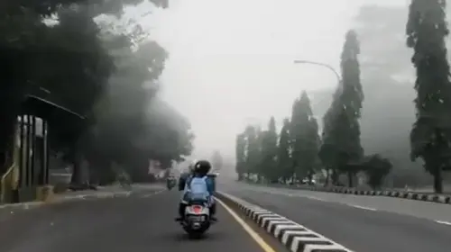 Viral Dengan Munculnya Kabut Pagi, Hingga Suhu Udara Di Bekasi Serupa Di Bandung